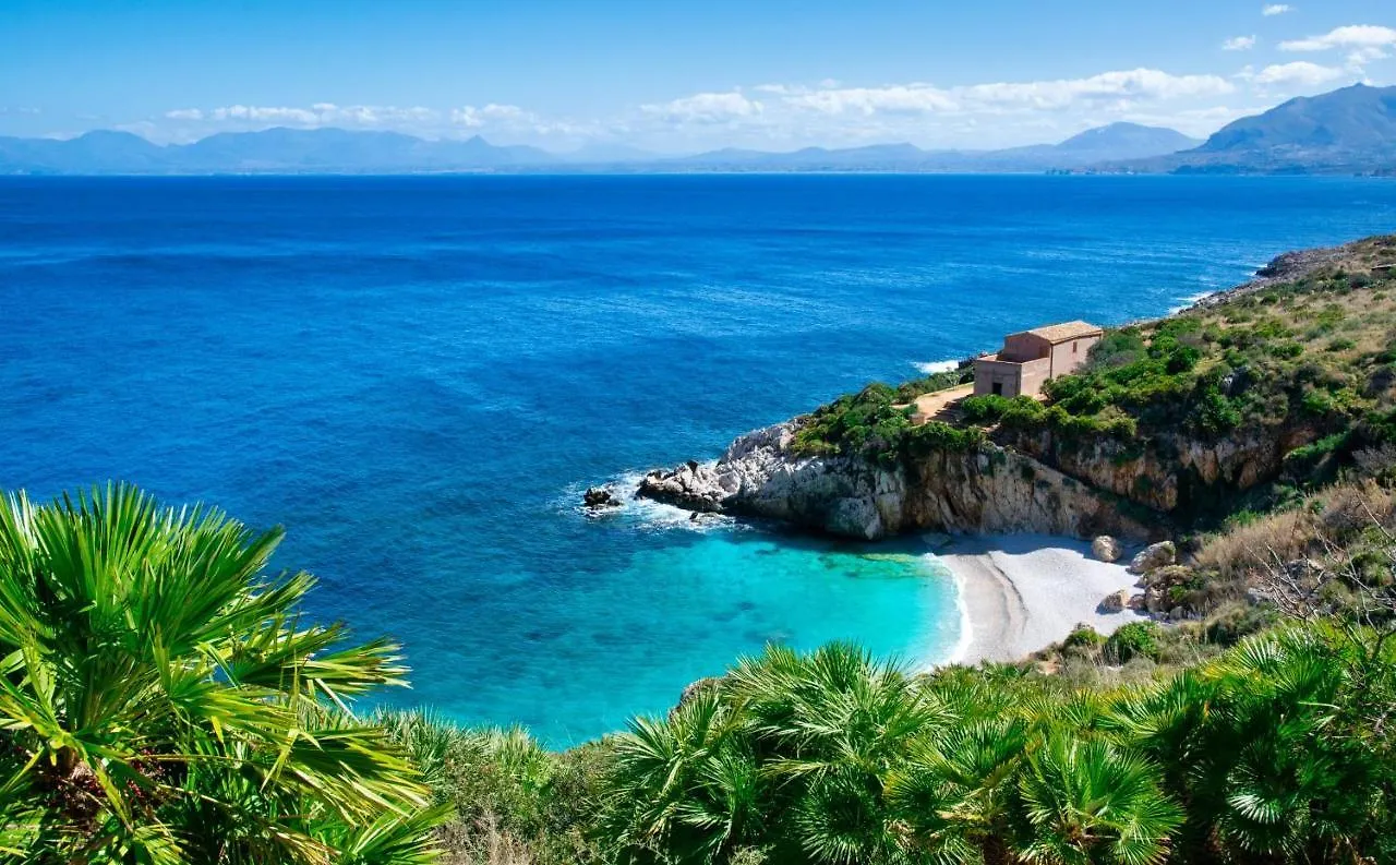 Bed & Breakfast Ci Vulia B&B - Sicilia Sea, Pool, Bbq, Tv, Wi-Fi Alcamo Marina Italië